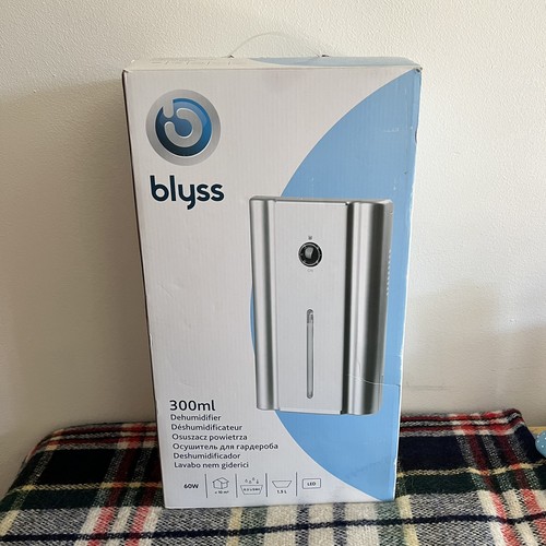 Blyss mini dehumidifier 300ml - dehumidifier,